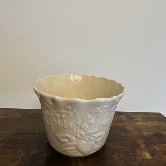 Lenox Masterpiece collection small cache pot - Picture 6 of 7